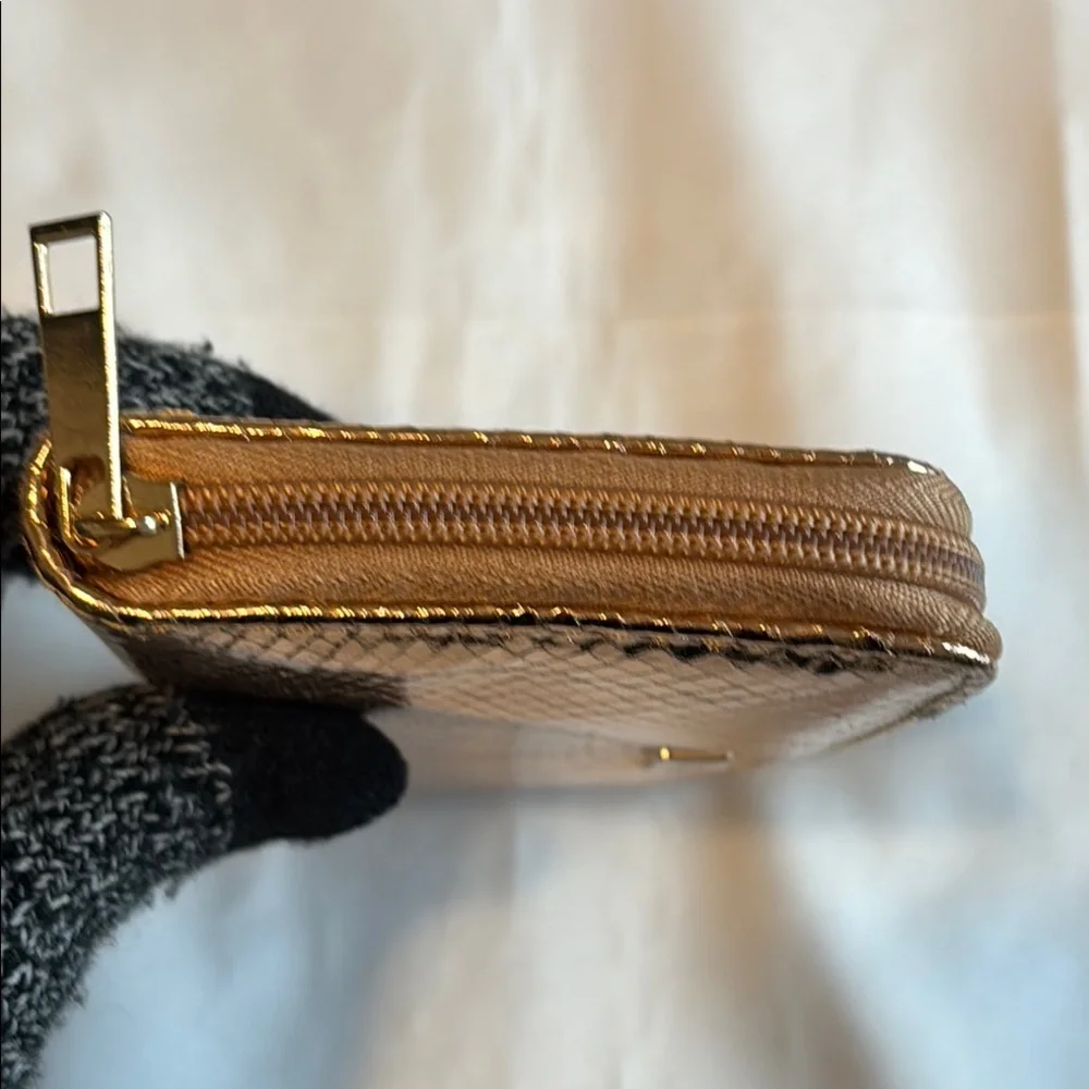 BEYA Wallet EUC - Picture 7 of 11